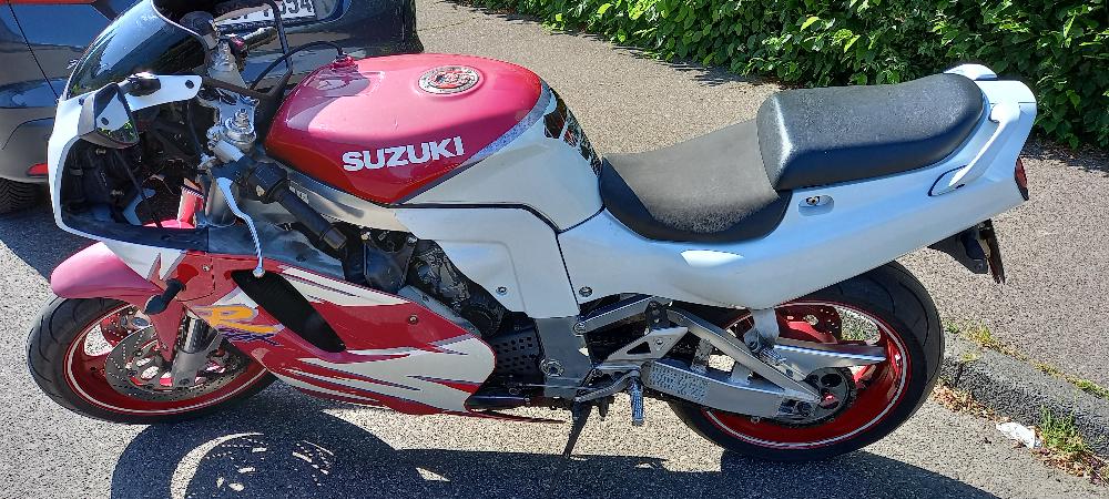 Motorrad verkaufen Suzuki Gsx 750 r Ankauf